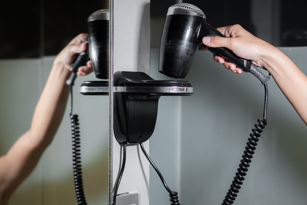 Máy sấy tóc khách sạn