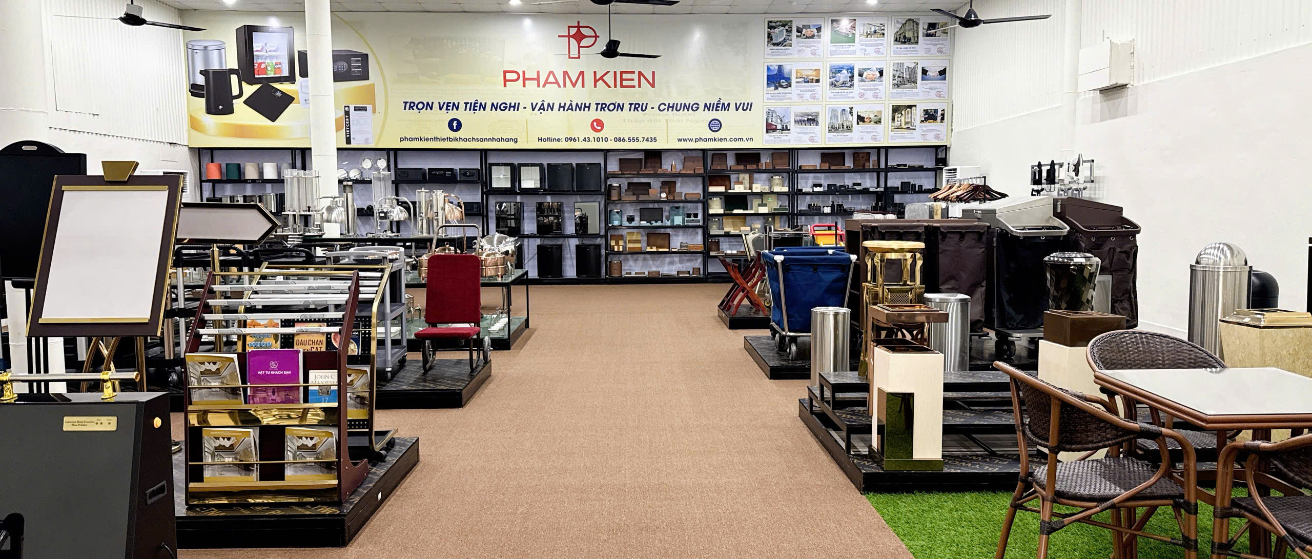Showroom thiết bị khách sạn cao cấp Phạm Kiên